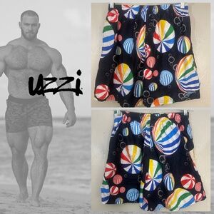 Uzzi Swim Trunks Medium Gently worn 100% polyester 32-38" waist 5.5" inseam